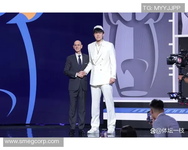 拓记开拓者收购成员一月访华与姚明会面关注杨瀚森G联赛表现 拓记开拓者收购成员一月访华与姚明会面关注杨瀚森G联赛表现